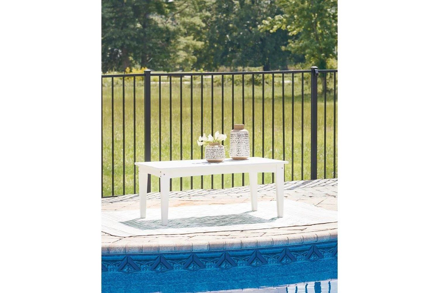 Hyland wave Outdoor Coffee Table In White P111701