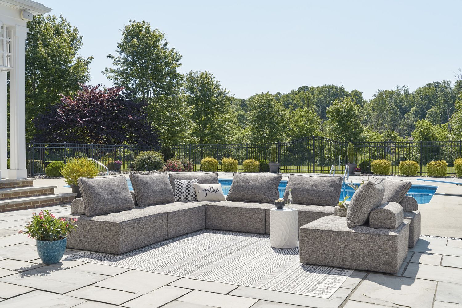 Bree Zee 7-Piece Outdoor Modular Seating In Brown P160P13