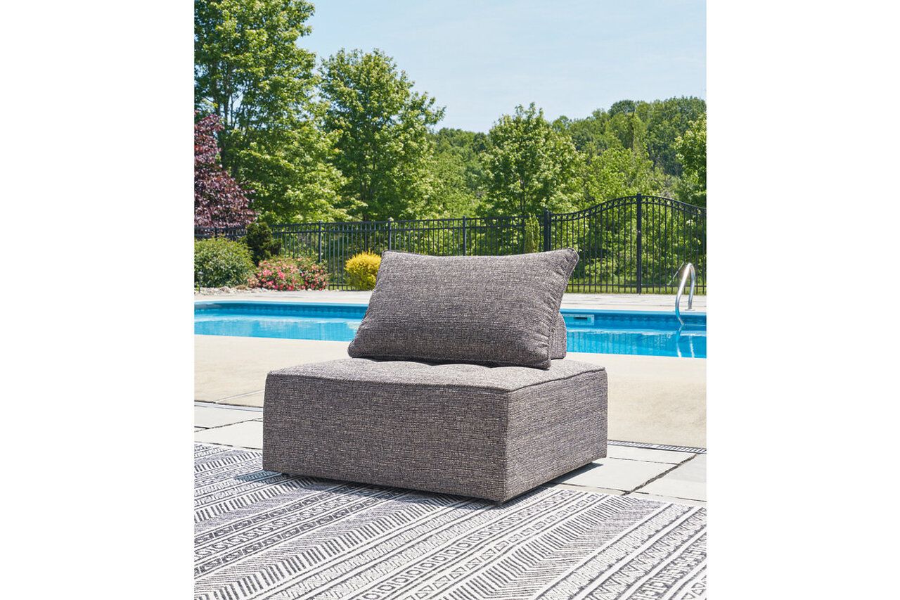 Bree Zee 5-Piece Outdoor Sectional In Brown P160P5
