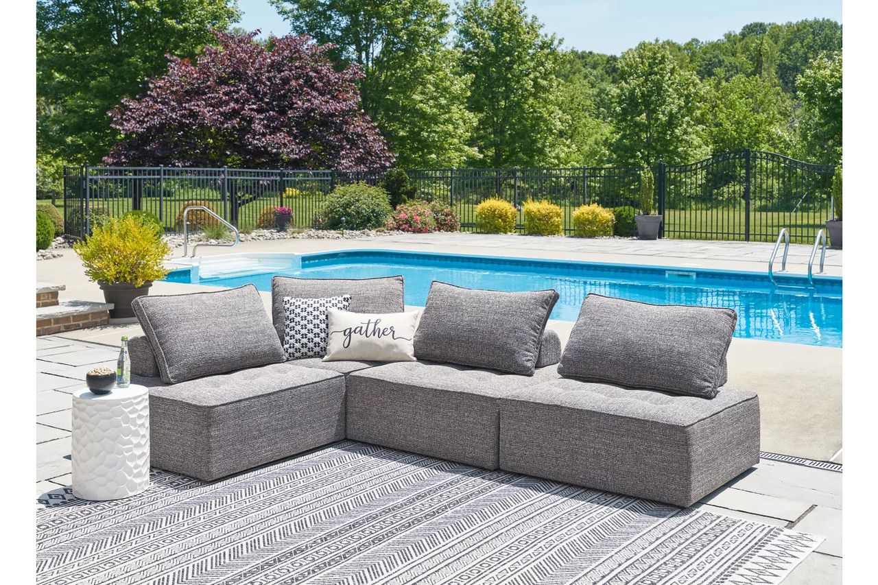 Bree Zee 4-Piece Outdoor Sectional In Brown P160P8