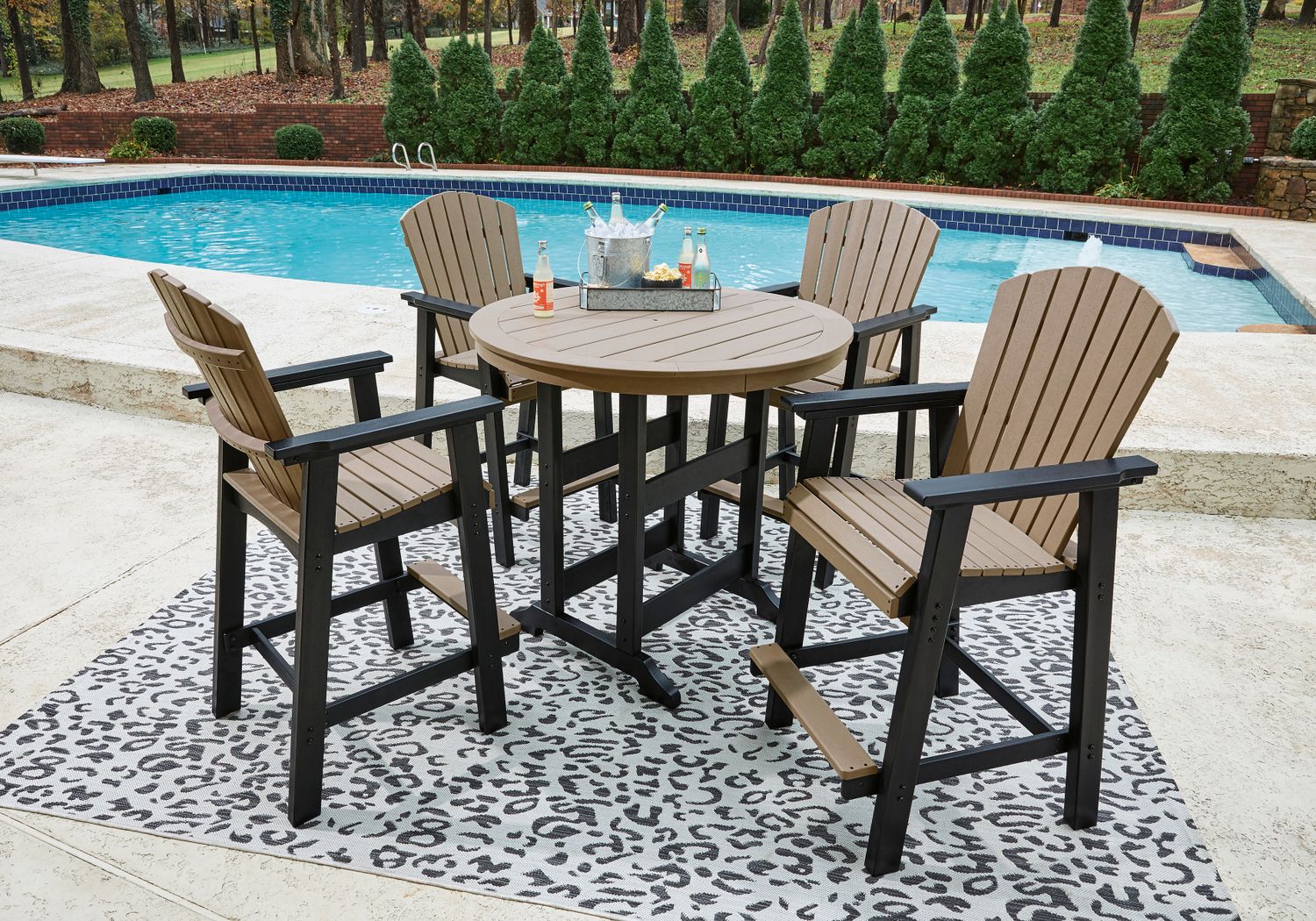 Fairen Trail Black/Driftwood Round Bar Table w/UMB OPT P211613