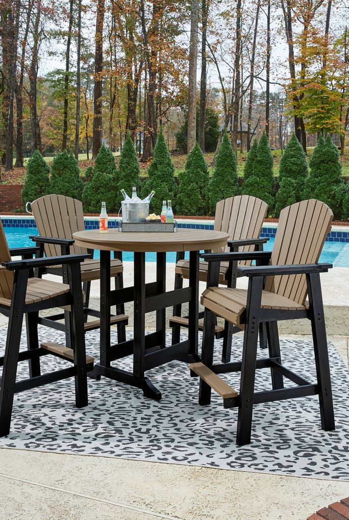 Fairen Trail Black/Driftwood Round Bar Table w/UMB OPT P211613