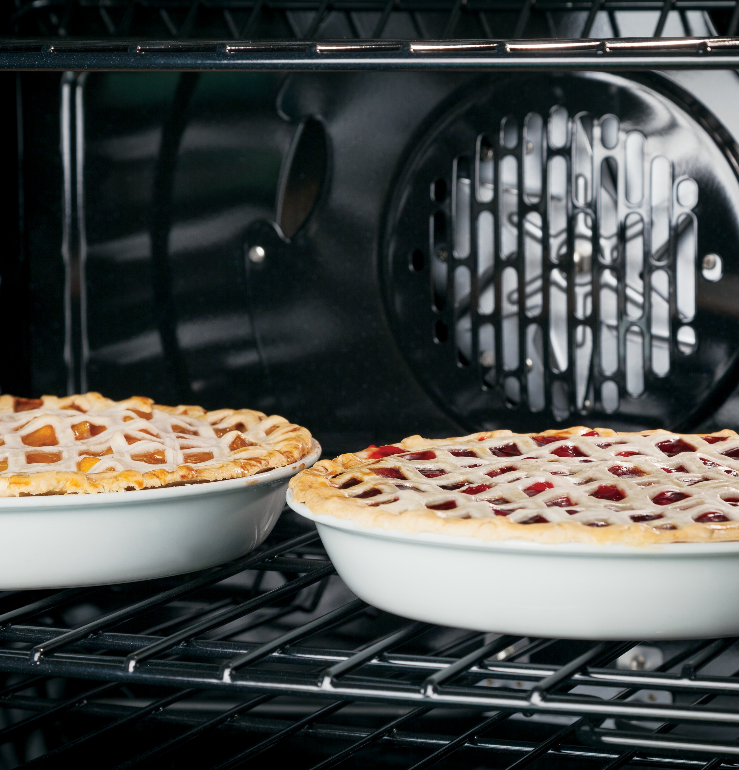 Series 30" Dual-Fuel Free-Standing Range with Warming Drawer P2B940DEHWW, product image 5 of 15