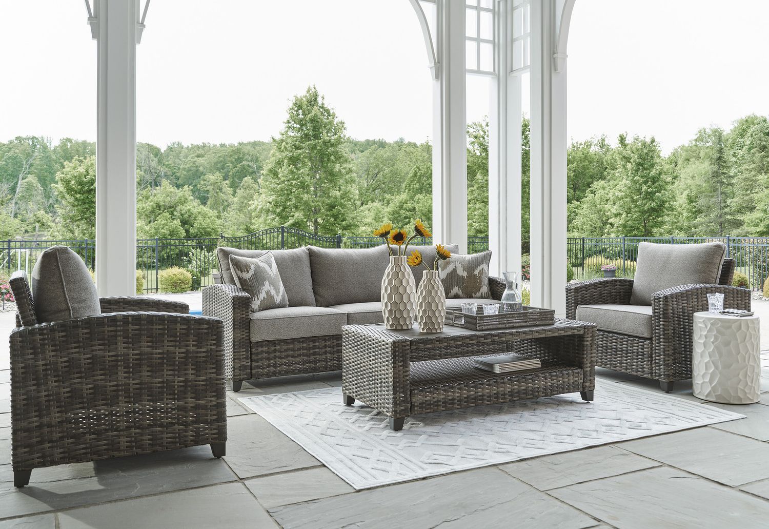 Oasis Court Gray Outdoor Set P335081