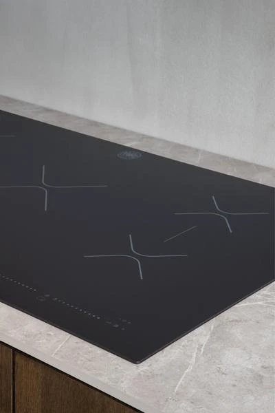 36 5 Induction Zones Cooktop P365IAE