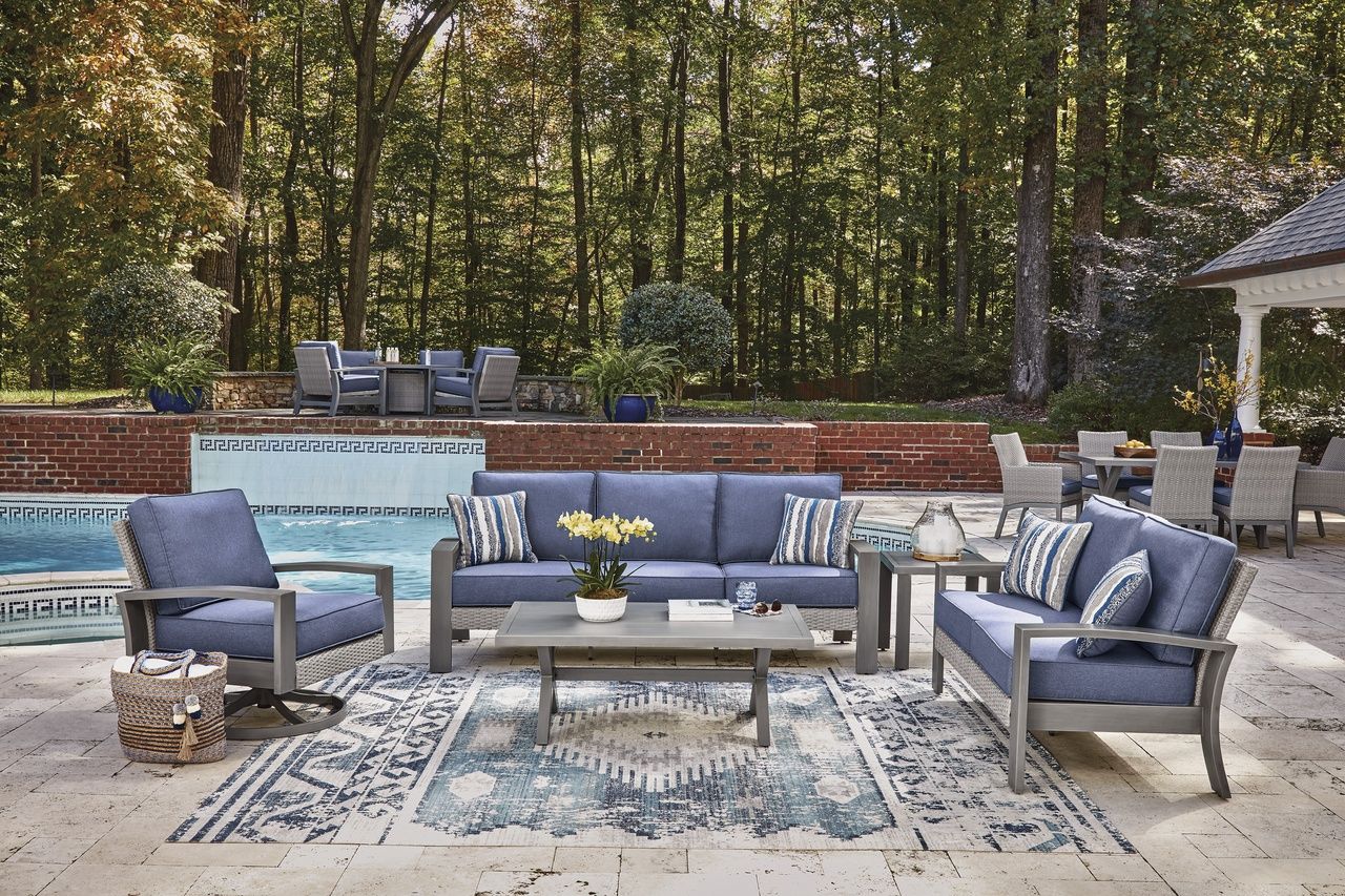 Dillon Beach Outdoor Coffee Table In Gray P418701