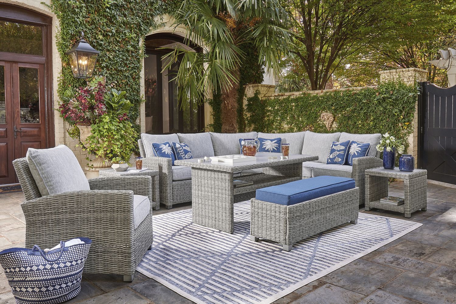 Naples Beach Light Gray Bench With Cushion P439600