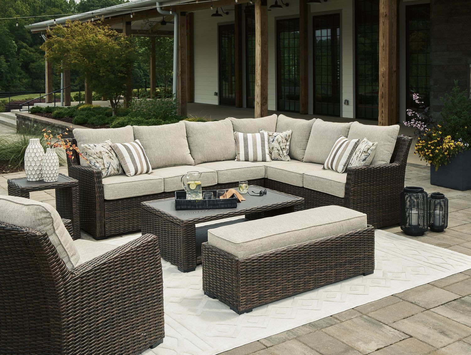 Brook Ranch Brown Sofa Sectional P465822
