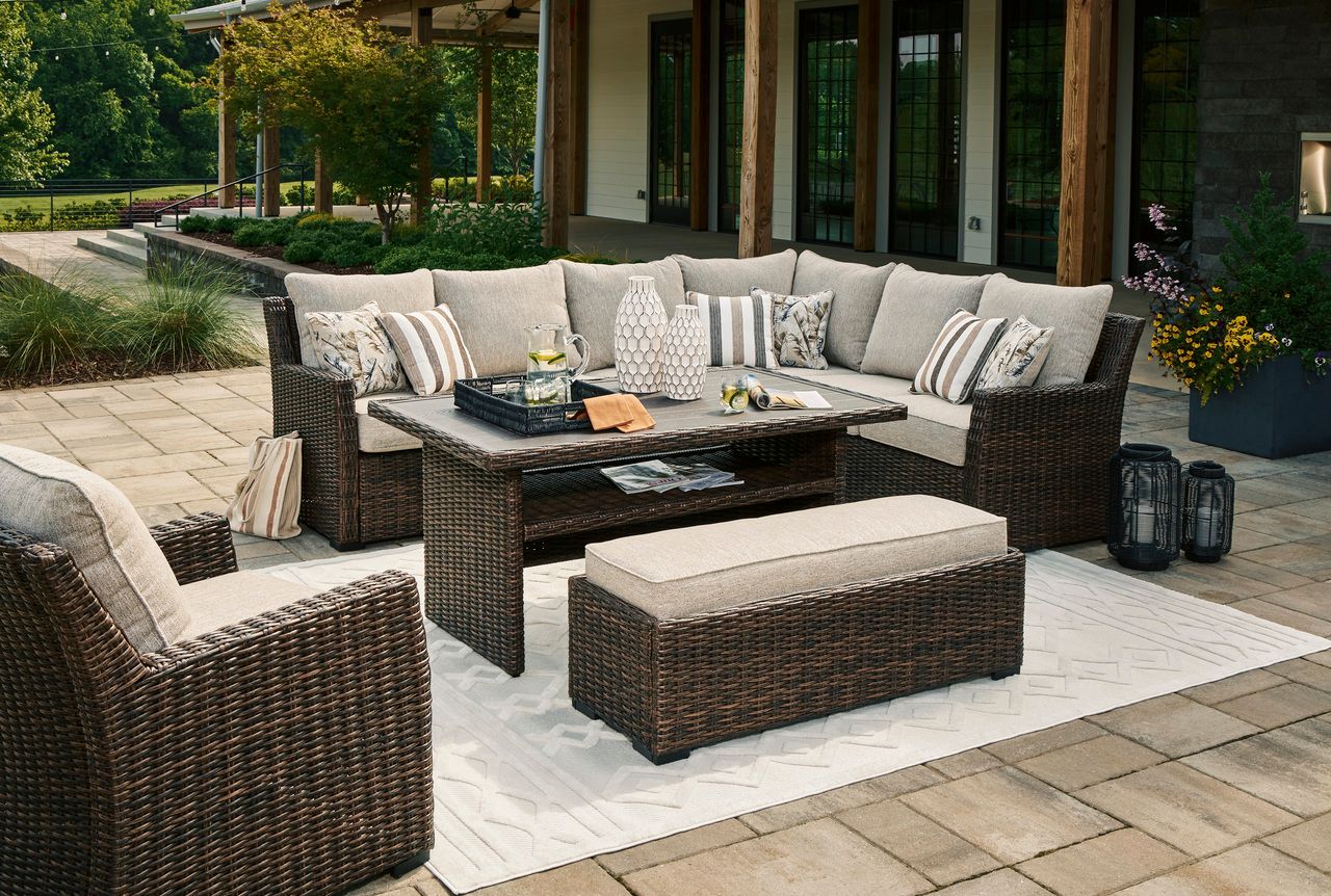 Brook Ranch Brown Sofa Sectional P465822