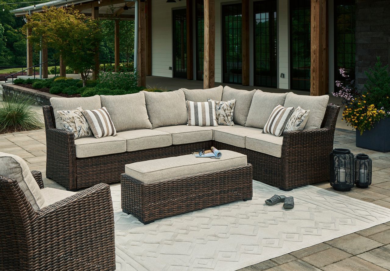 Brook Ranch Brown Sofa Sectional P465822