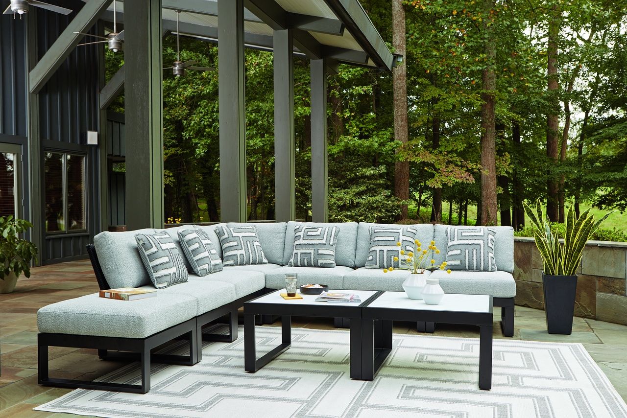 Beachloft Outdoor Coffee Table In Black and Gray P490708