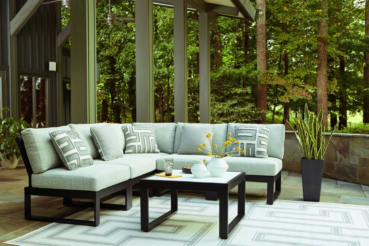 Beachloft Outdoor Coffee Table In Black and Gray P490708