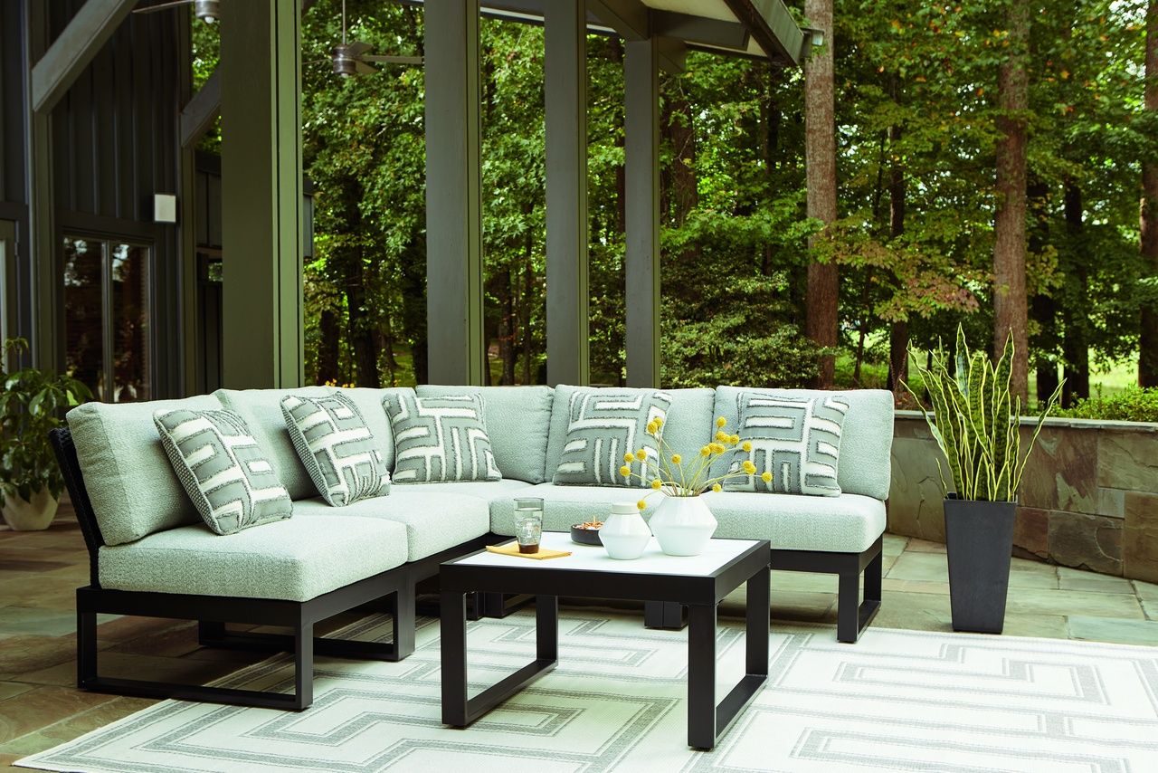 Beachloft Outdoor Coffee Table In Black and Gray P490708