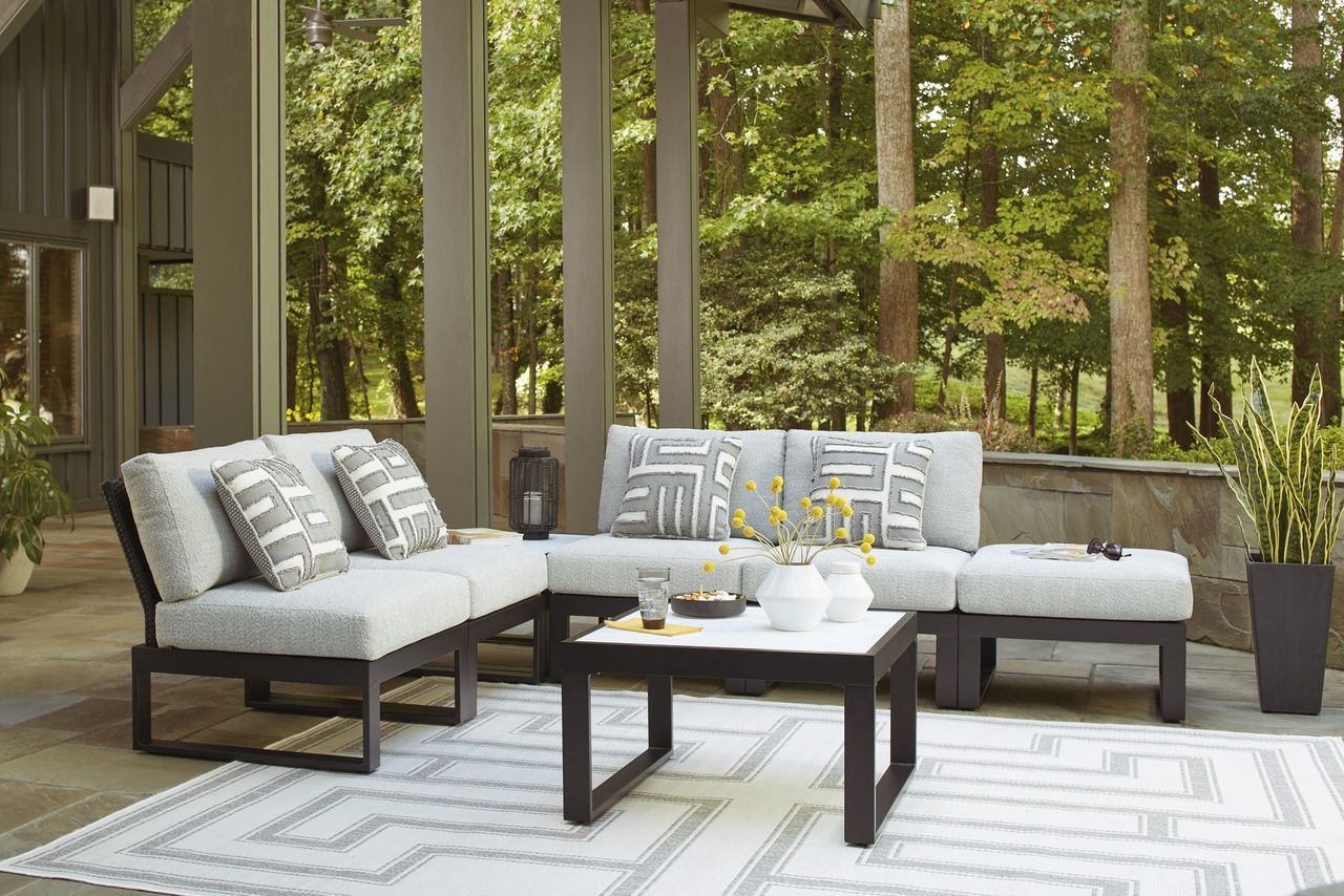 Beachloft Outdoor Coffee Table In Black and Gray P490708