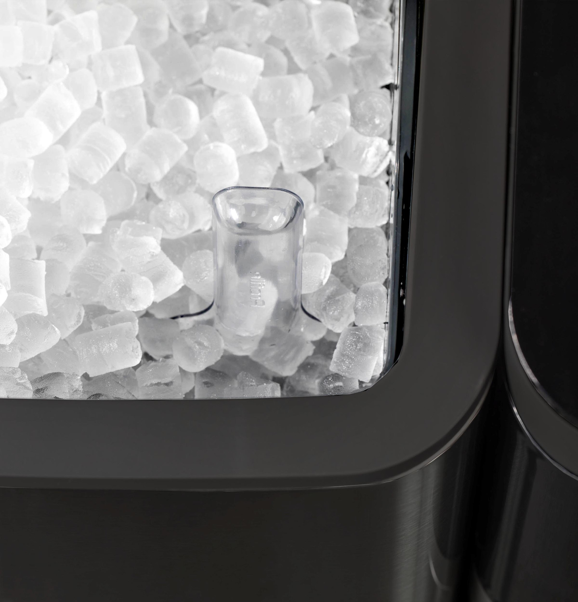 Opal1.0 Nugget Ice Maker With Side Tank P4INSASBVTS