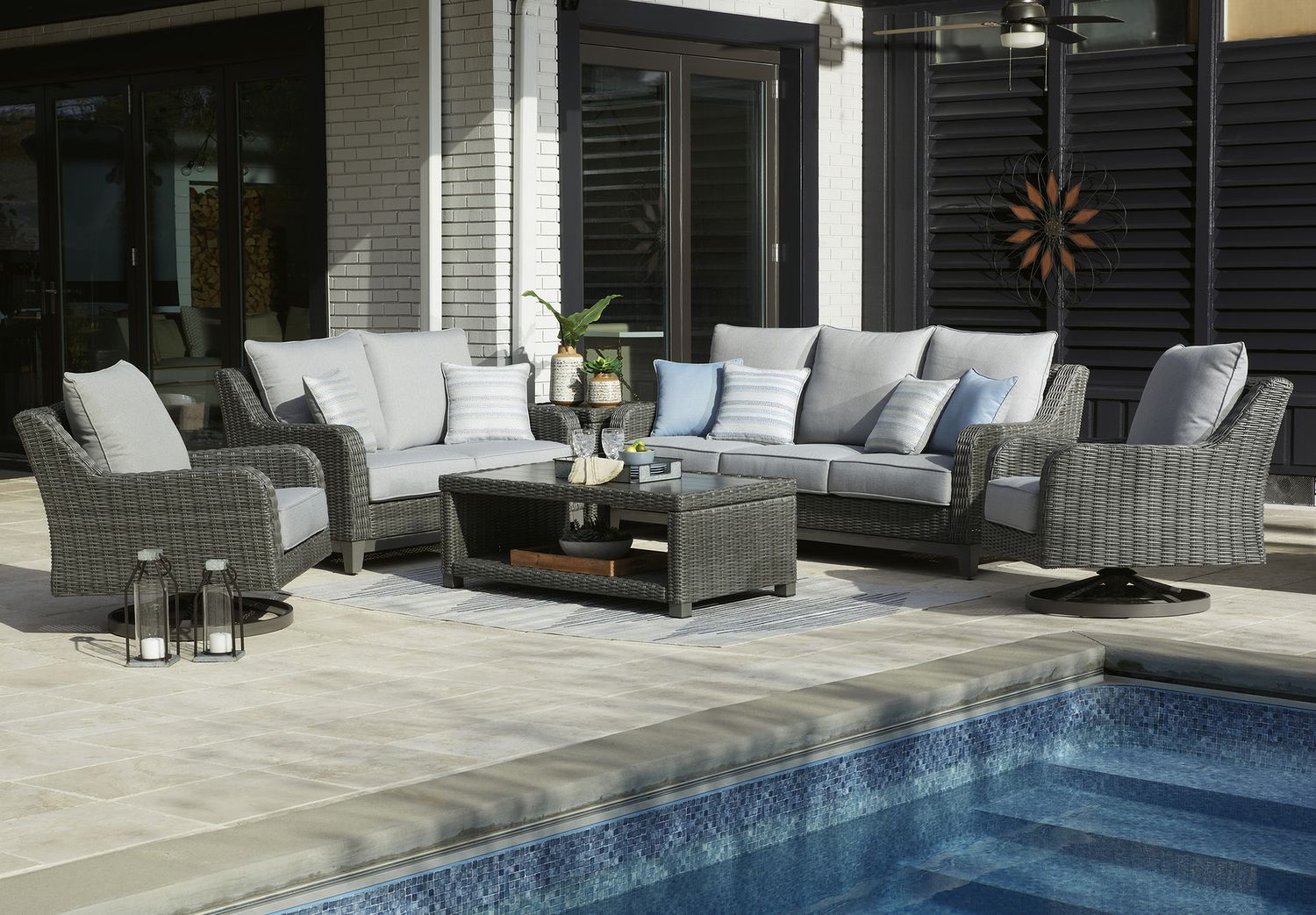 Elite Park Gray Rectangular Cocktail Table P518701