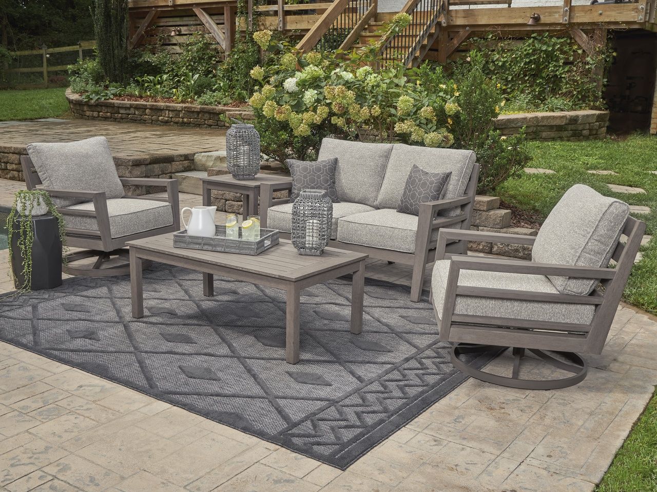 Hillside Barn Gray/Brown Outdoor Swivel Lounge With Cushion P564821