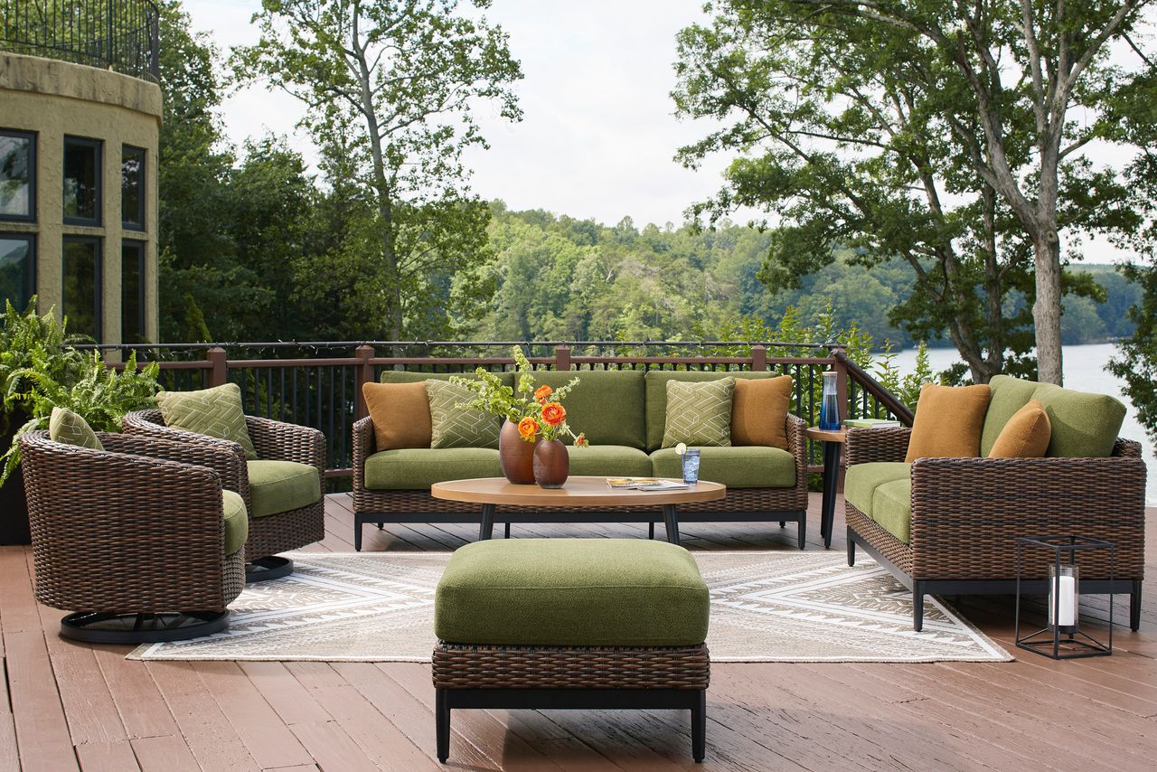 Horizon Hall Outdoor Sofa with Cushion In Brown and Green P572838