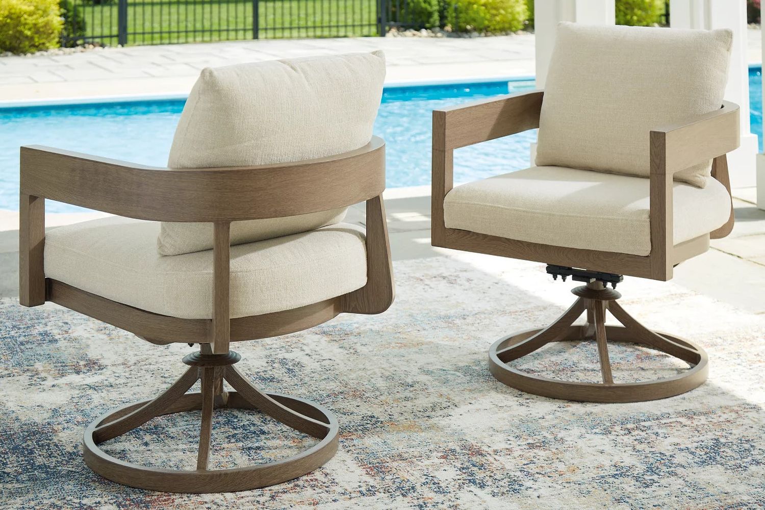Serene Bay Outdoor Swivel Dining Chair with Cushion Set of 2 In White and Dark Brown P671602A