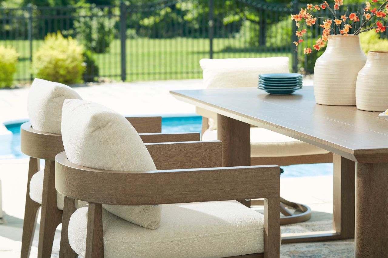 Serene Bay Outdoor Dining Table In Dark Brown P671625