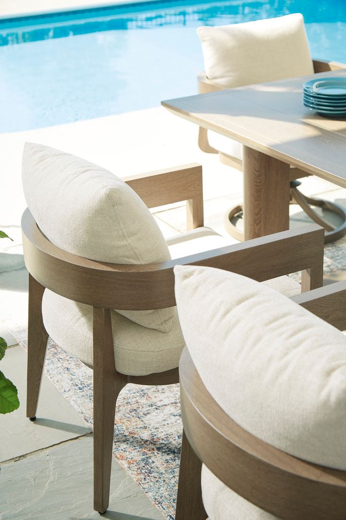 Serene Bay Outdoor Dining Table In Dark Brown P671625