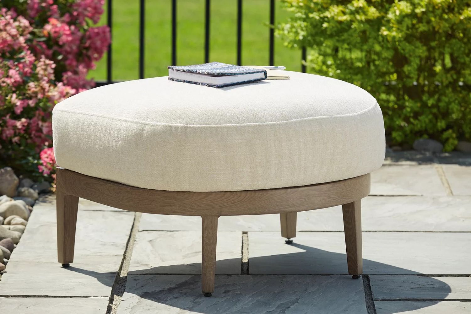 Serene Bay Outdoor Ottoman with Cushion In White and Dark Brown P671814