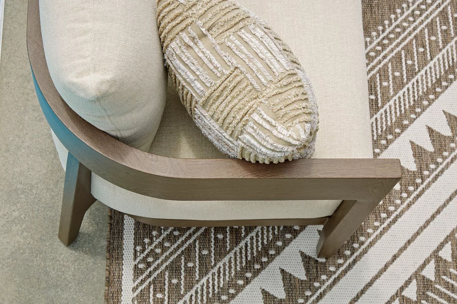 Serene Bay Outdoor Loveseat with Cushion In White and Dark Brown P671835