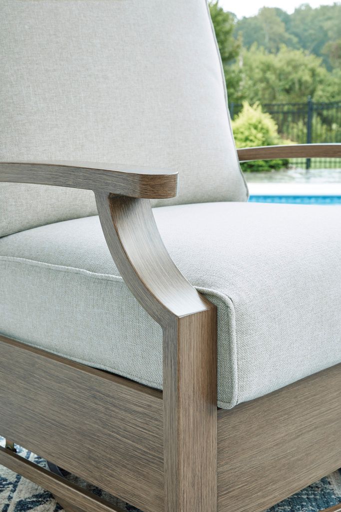 Rainier Ranch Outdoor Swivel Glider Chair with Cushion In Brown and Beige P701821