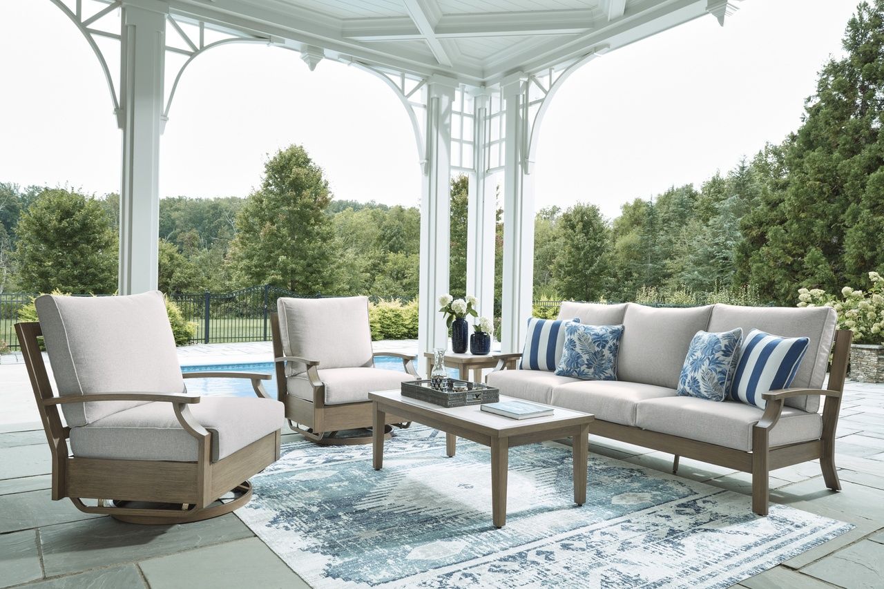 Rainier Ranch Outdoor Swivel Glider Chair with Cushion In Brown and Beige P701821