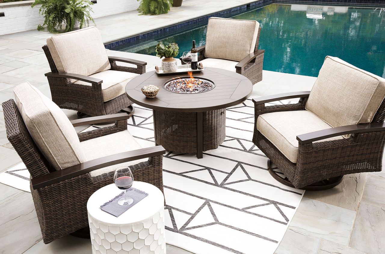 Paradise Trail Medium Brown Outdoor Round Fire Pit Table P750776