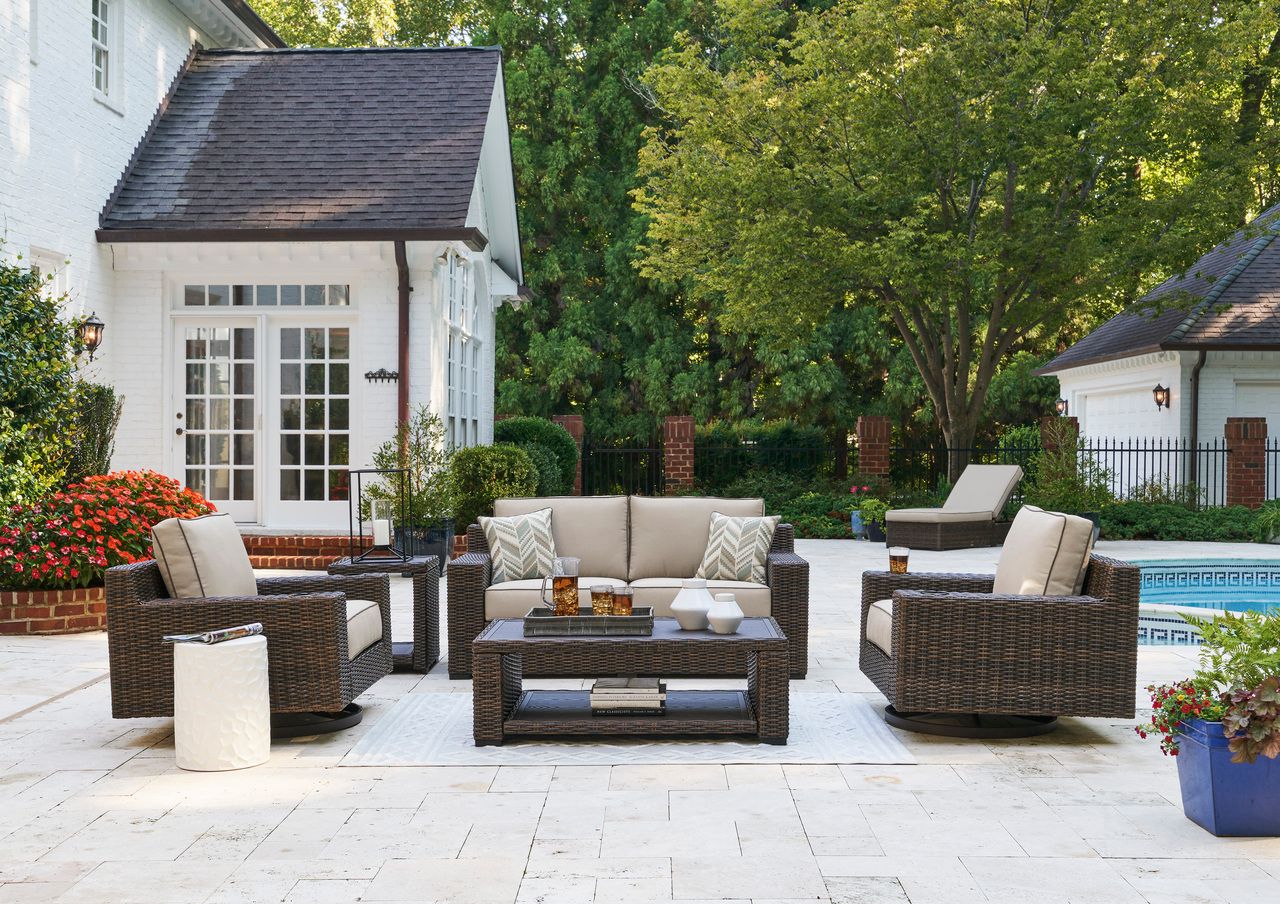 Grasson Lane Brown Outdoor Rectangular Cocktail Table P783701