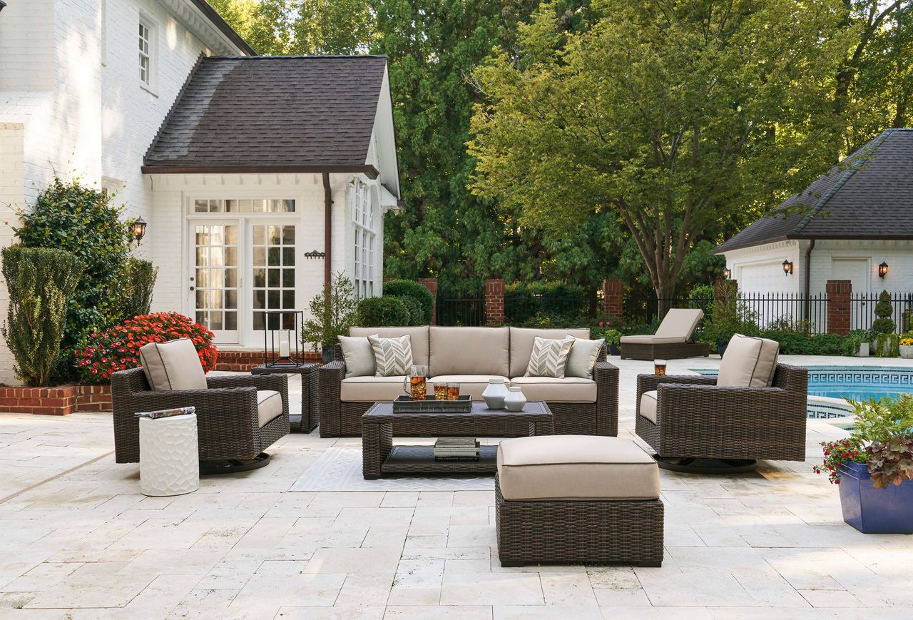 Grasson Lane Brown Outdoor Rectangular Cocktail Table P783701