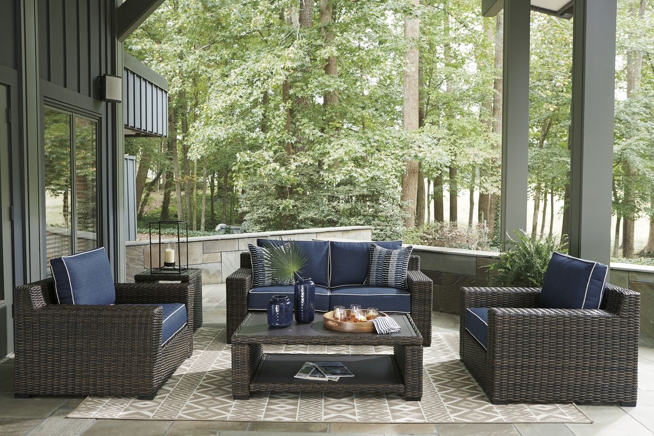 Grasson Lane Brown Outdoor Rectangular Cocktail Table P783701
