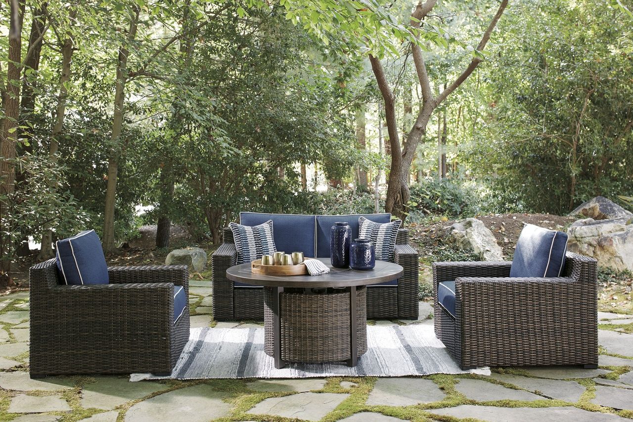 Grasson Lane Brown Outdoor Rectangular Cocktail Table P783701