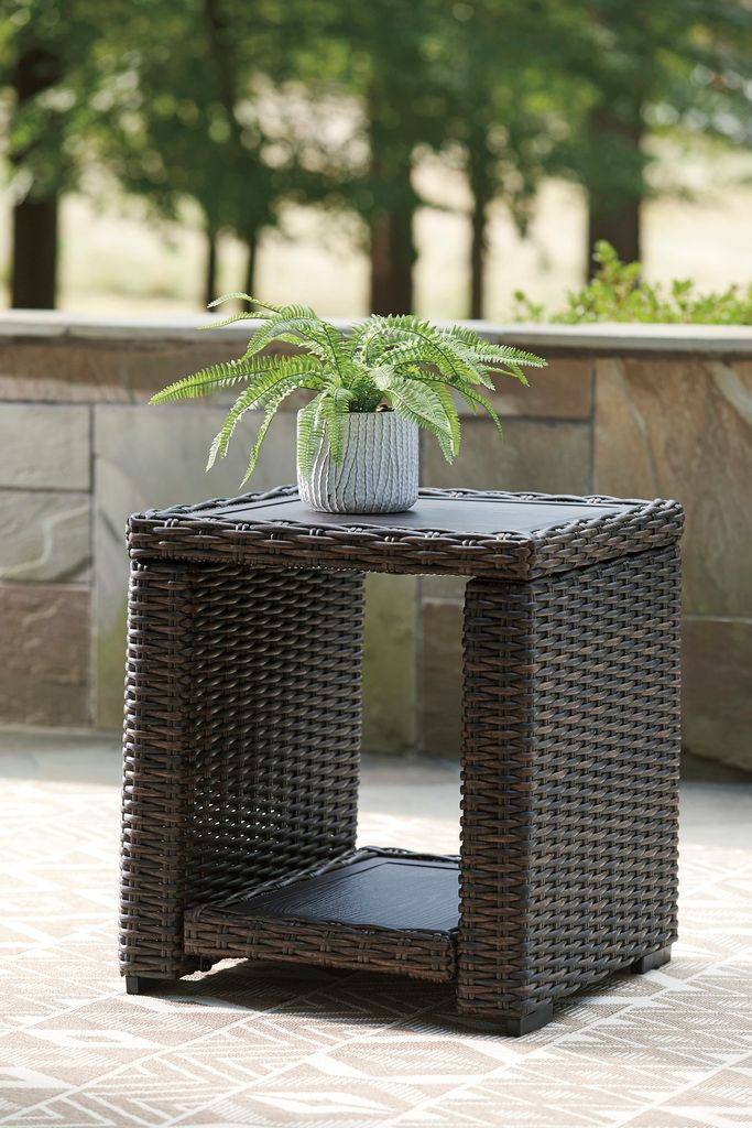 Grasson Lane Brown Outdoor Square End Table P783702