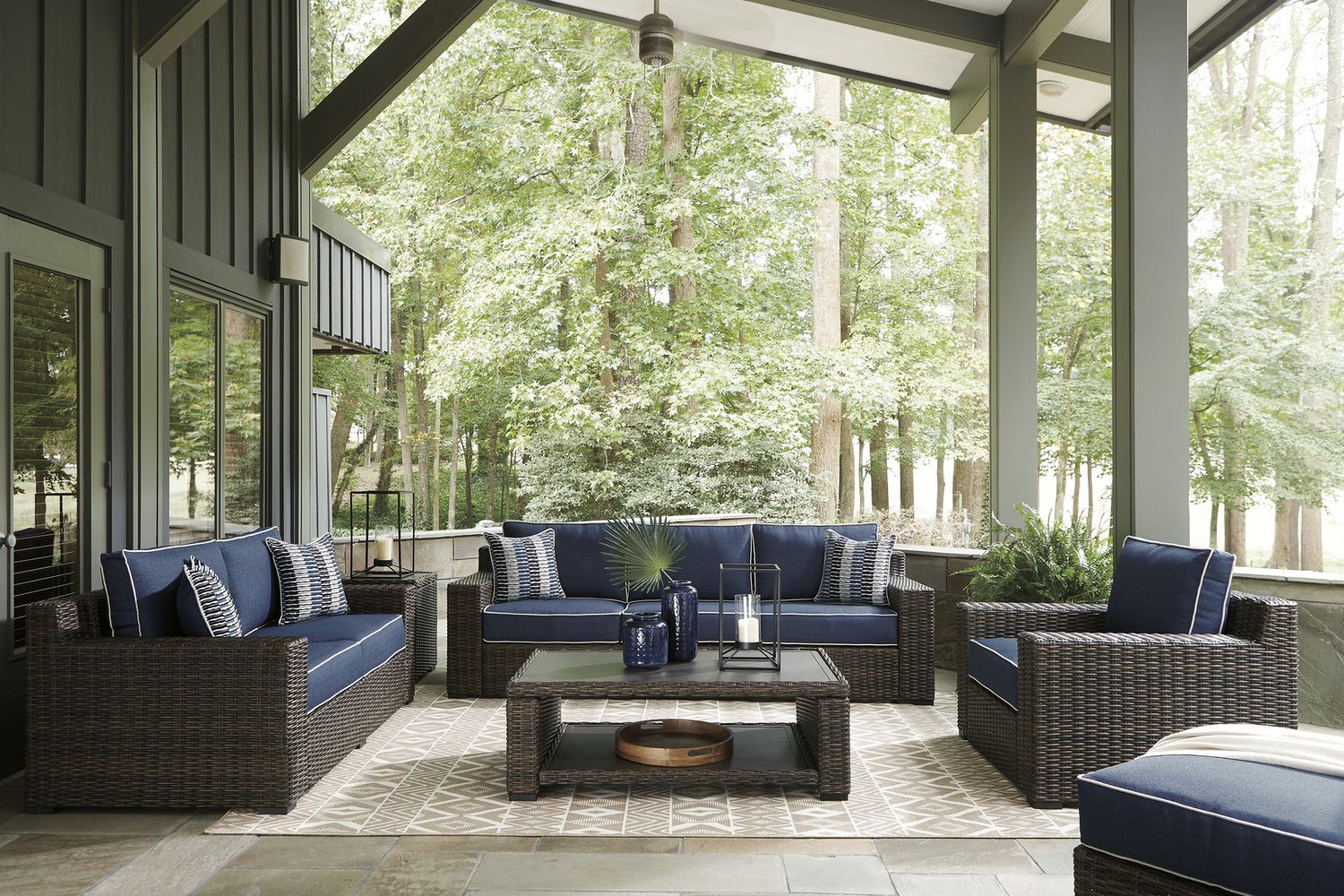 Grasson Lane Brown Outdoor Square End Table P783702