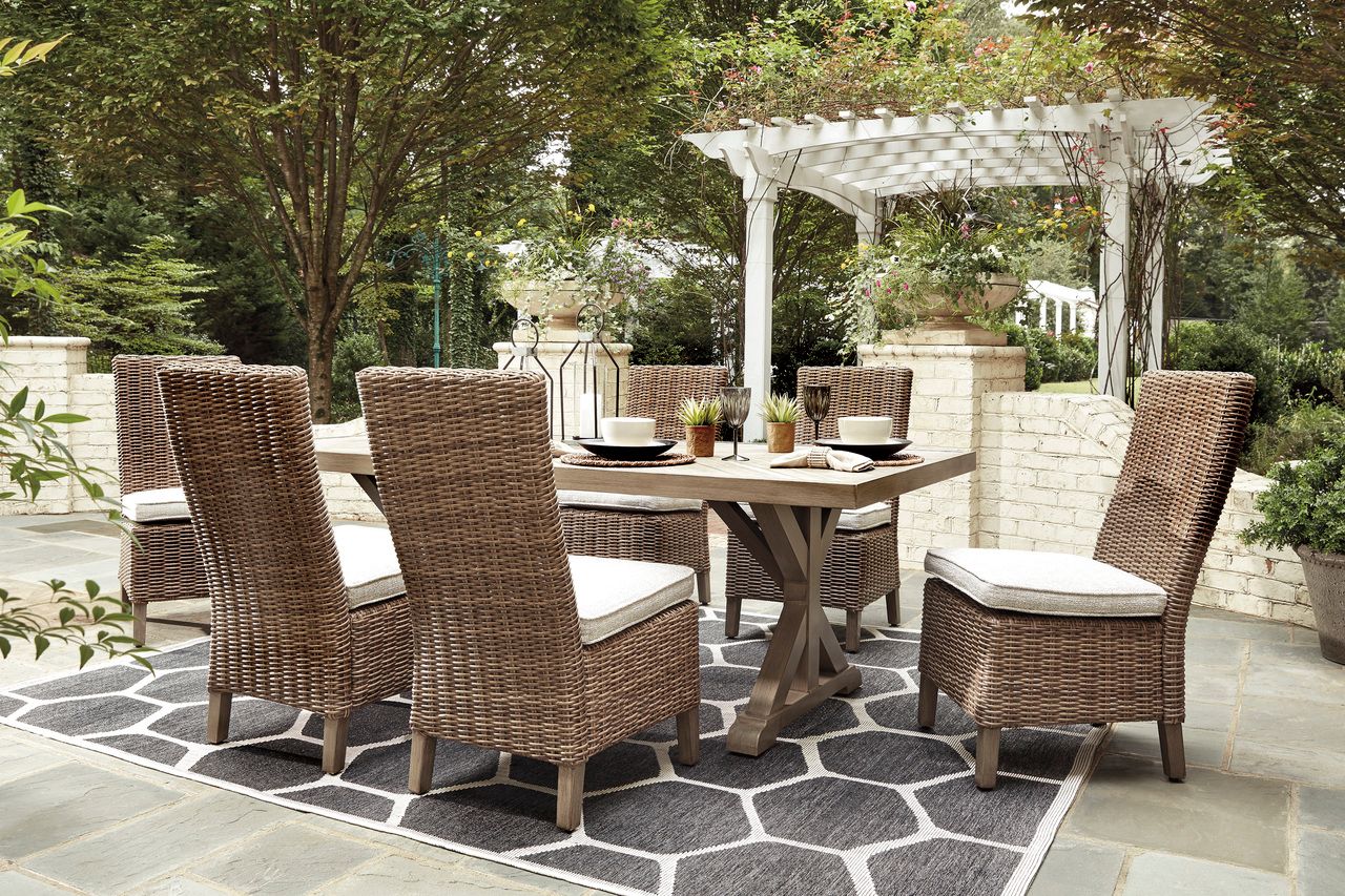 Beachcroft Beige Rectangular Dining Table P791625