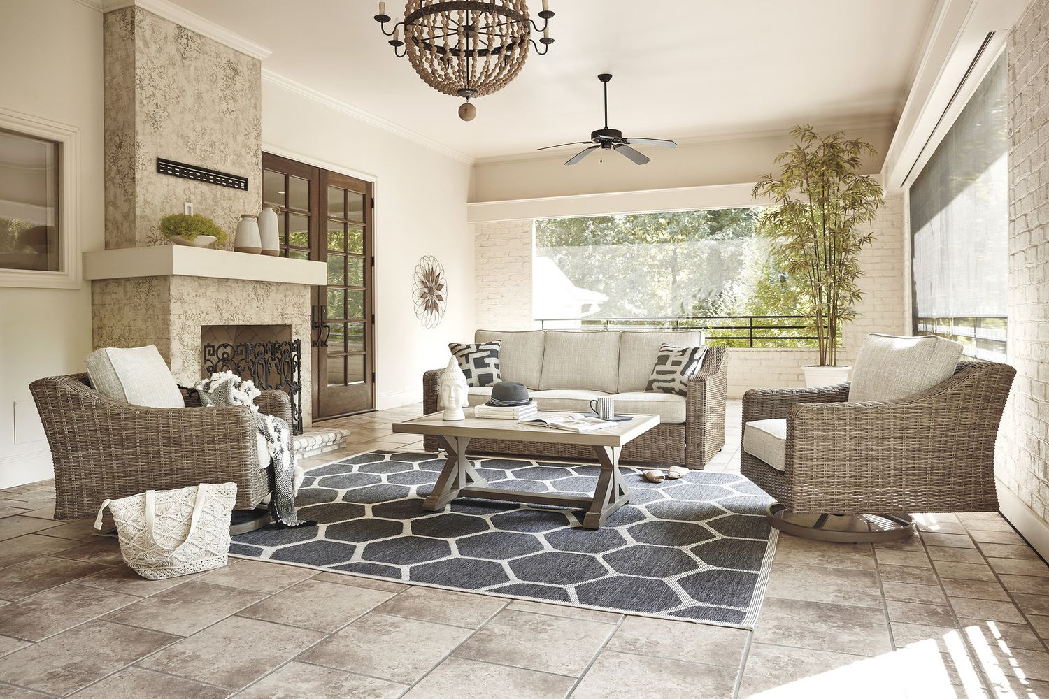 Beachcroft Beige Rectangular Cocktail Table P791701
