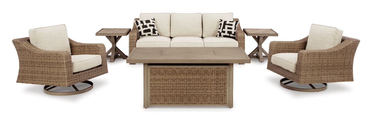 Beachcroft Light Gray Outdoor Sofa with Cushion P791838