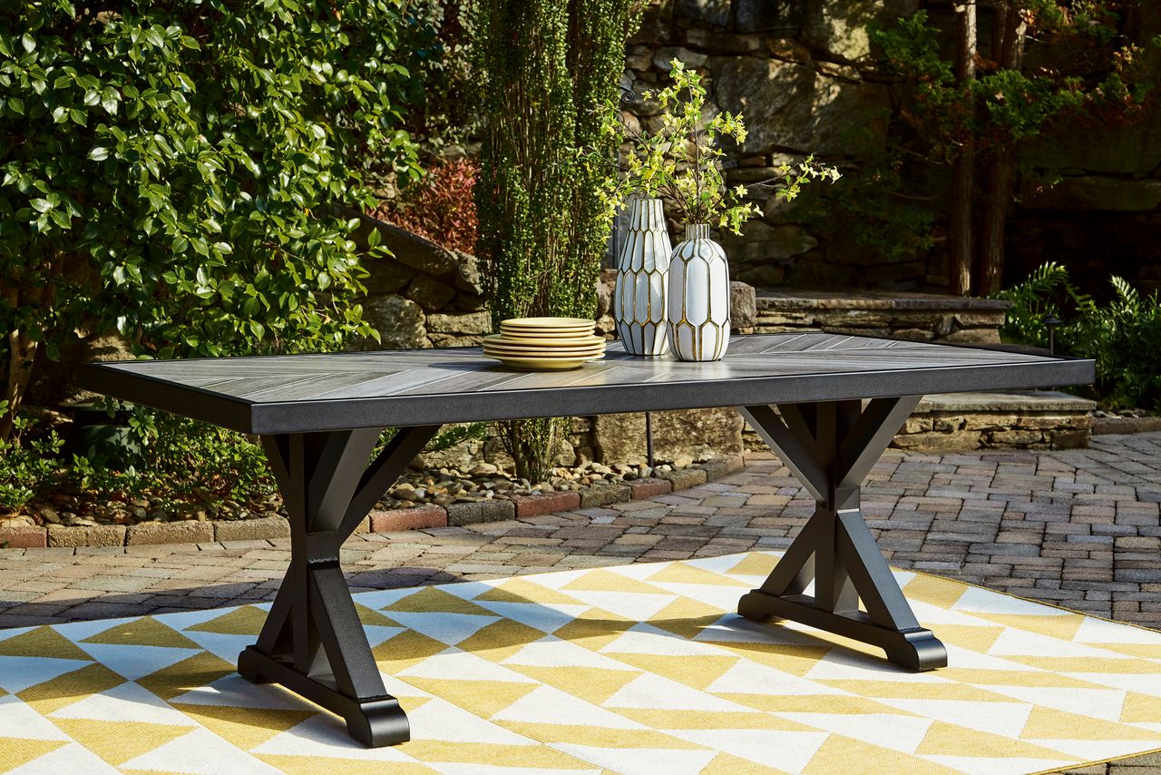 Beachcroft Outdoor Dining Table In Black/Light Gray P792625