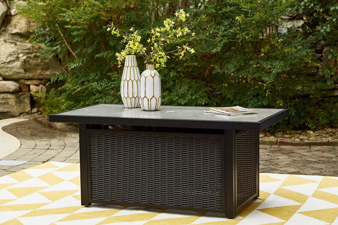 Beachcroft Outdoor Fire Pit Table In Black/Light Gray P792773
