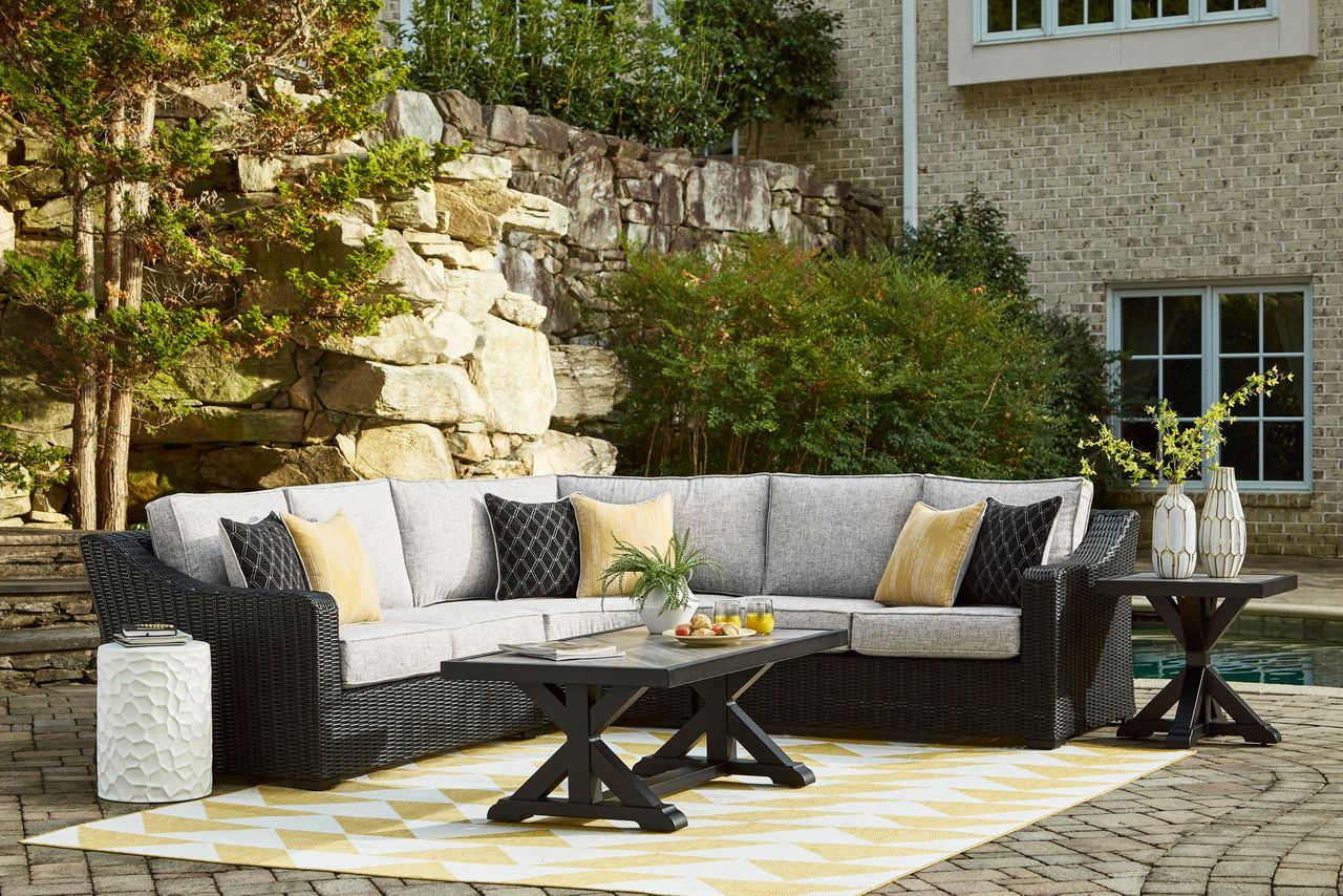 Beachcroft 2-Piece Outdoor Loveseat with Cushion In Black/Light Gray P792854