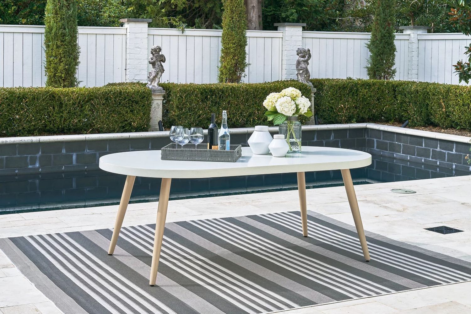 Seton Creek White Outdoor Dining Table P798625
