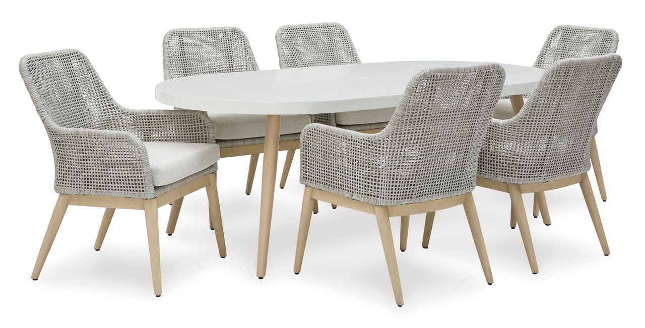 Seton Creek White Outdoor Dining Table P798625