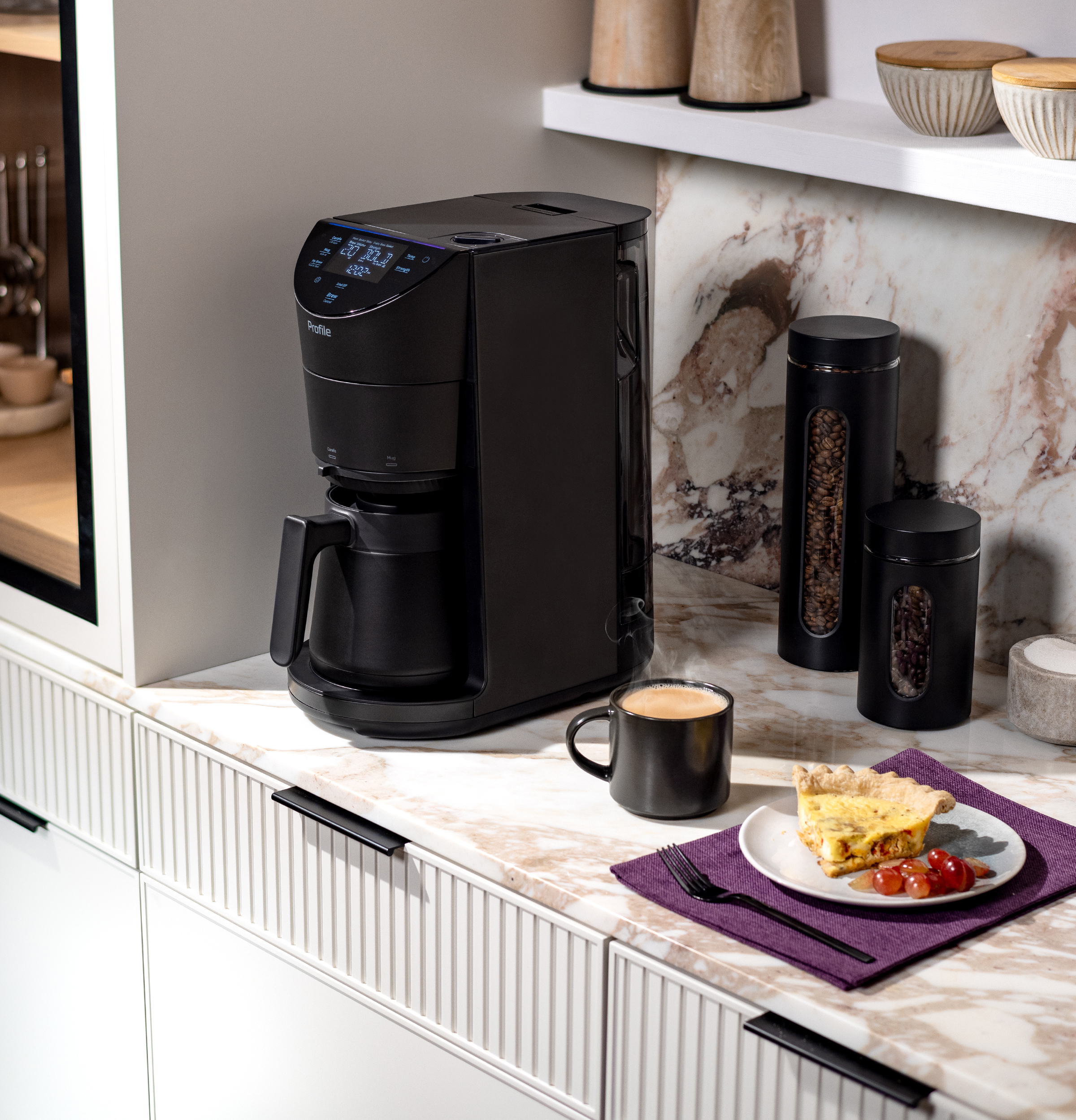Smart Grind and Brew Coffee Maker with Podless Single Serve P7CGAAS6TBB