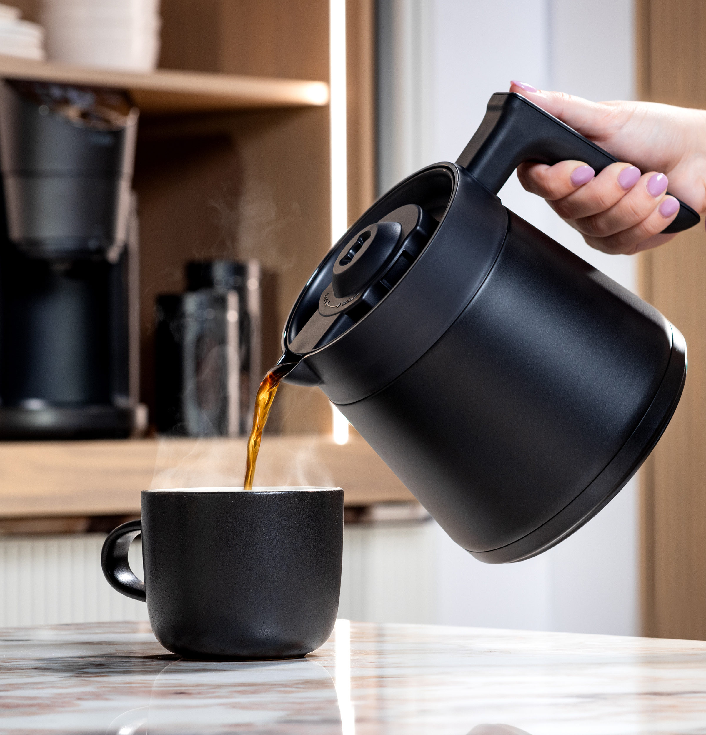 Smart Grind and Brew Coffee Maker with Podless Single Serve P7CGAAS6TBB