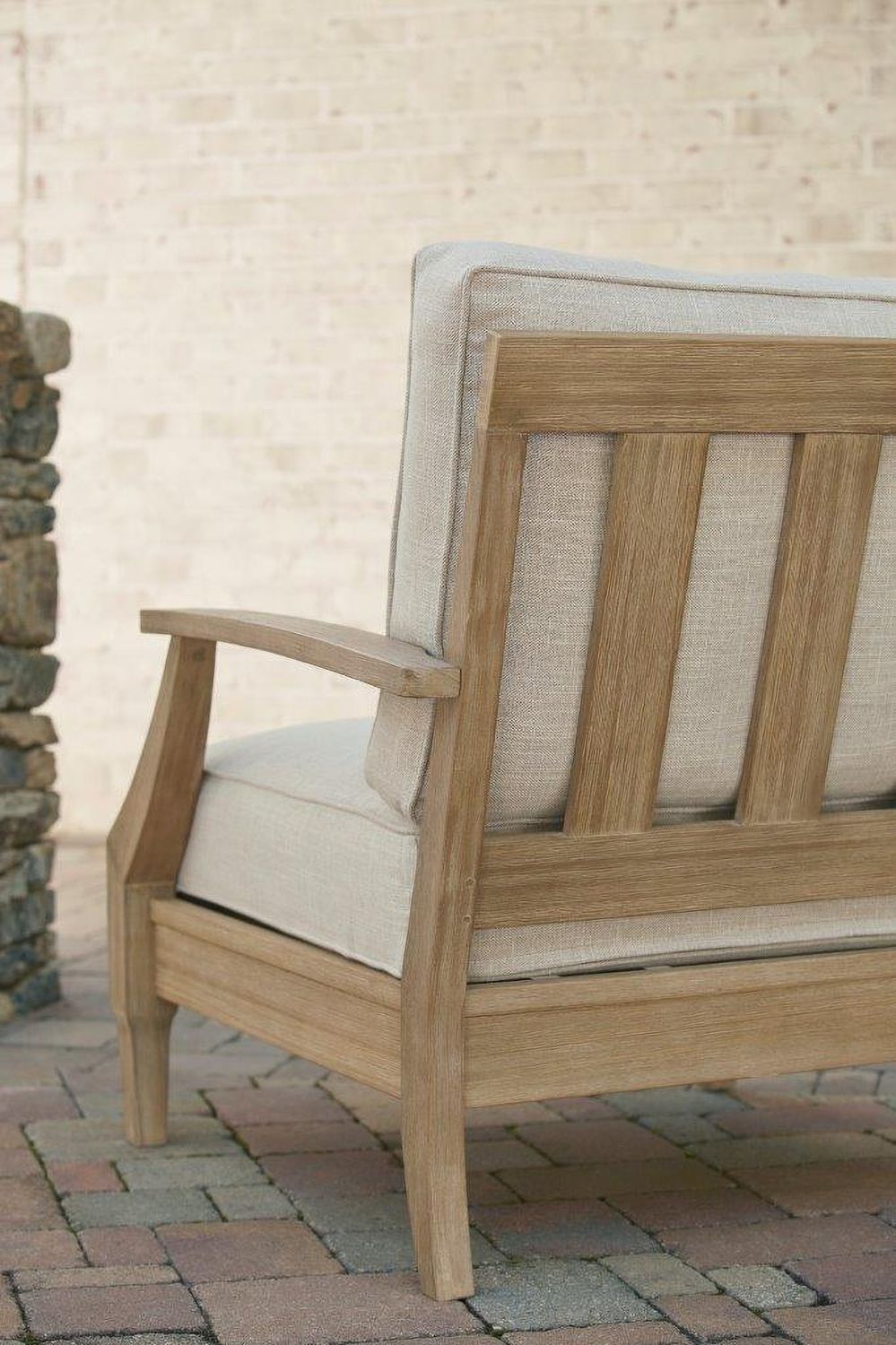 Clare View Beige Outdoor Lounge Chair With Cushion P801820