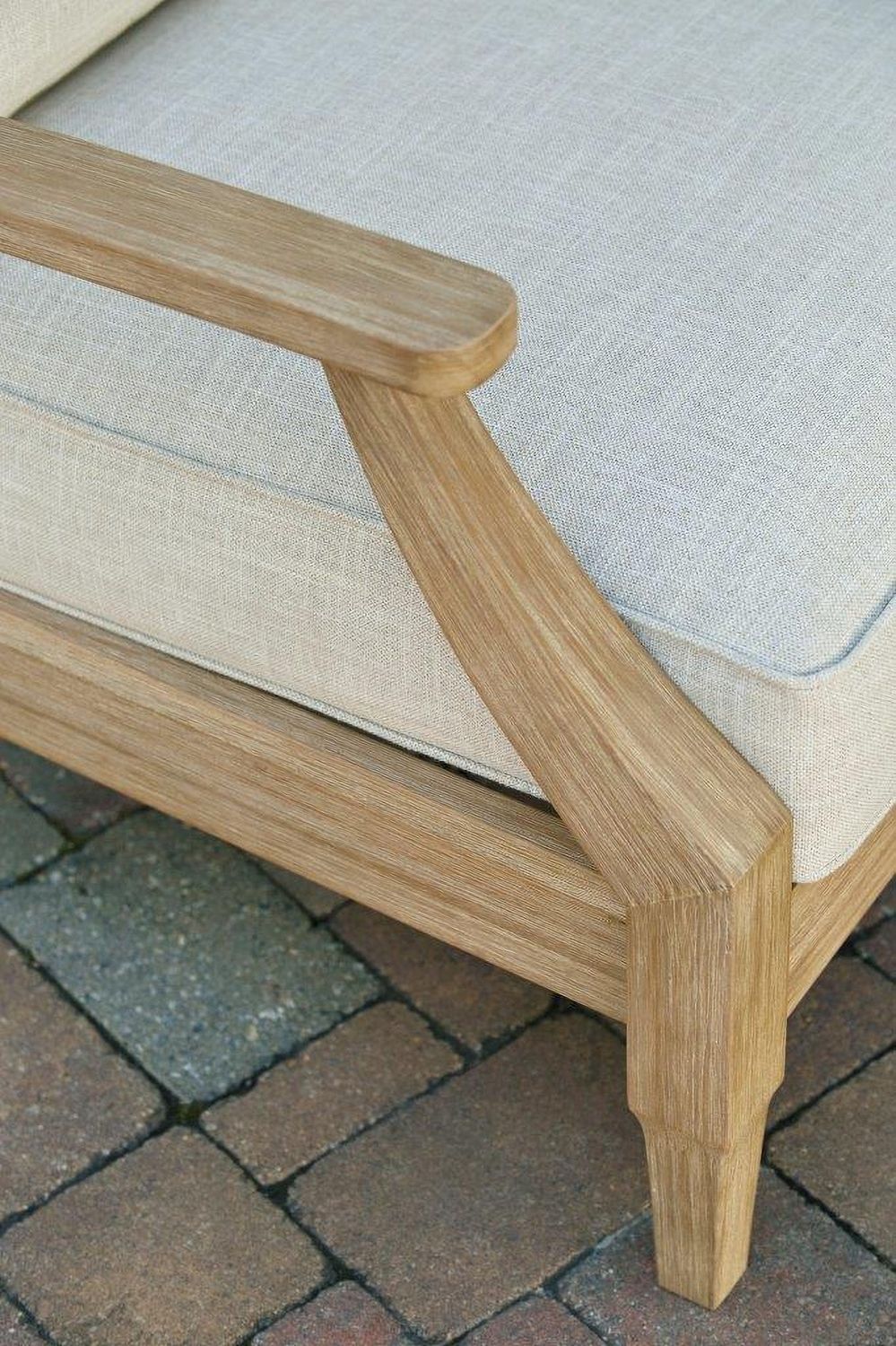 Clare View Beige Outdoor Lounge Chair With Cushion P801820