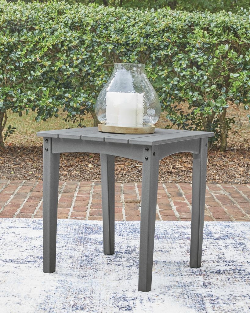 Lone View Bay Outdoor End Table In Gray P803702