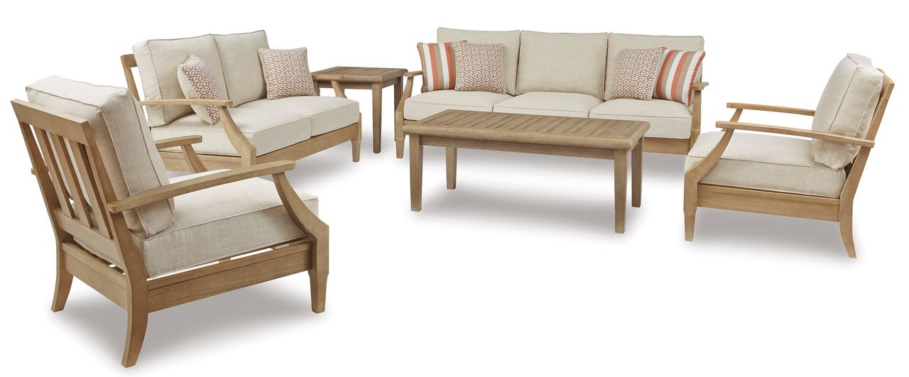 Gerianne Grayish Brown Outdoor Rectangular Cocktail Table P805701